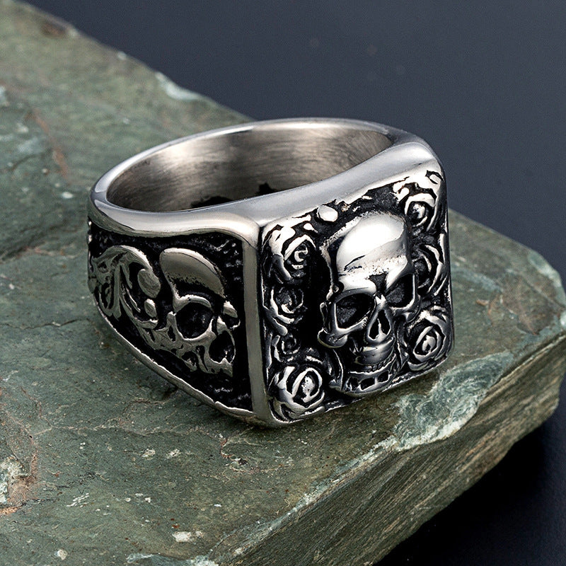 Personalized Creative Skull Shape Stainless Steel Ring Ornament