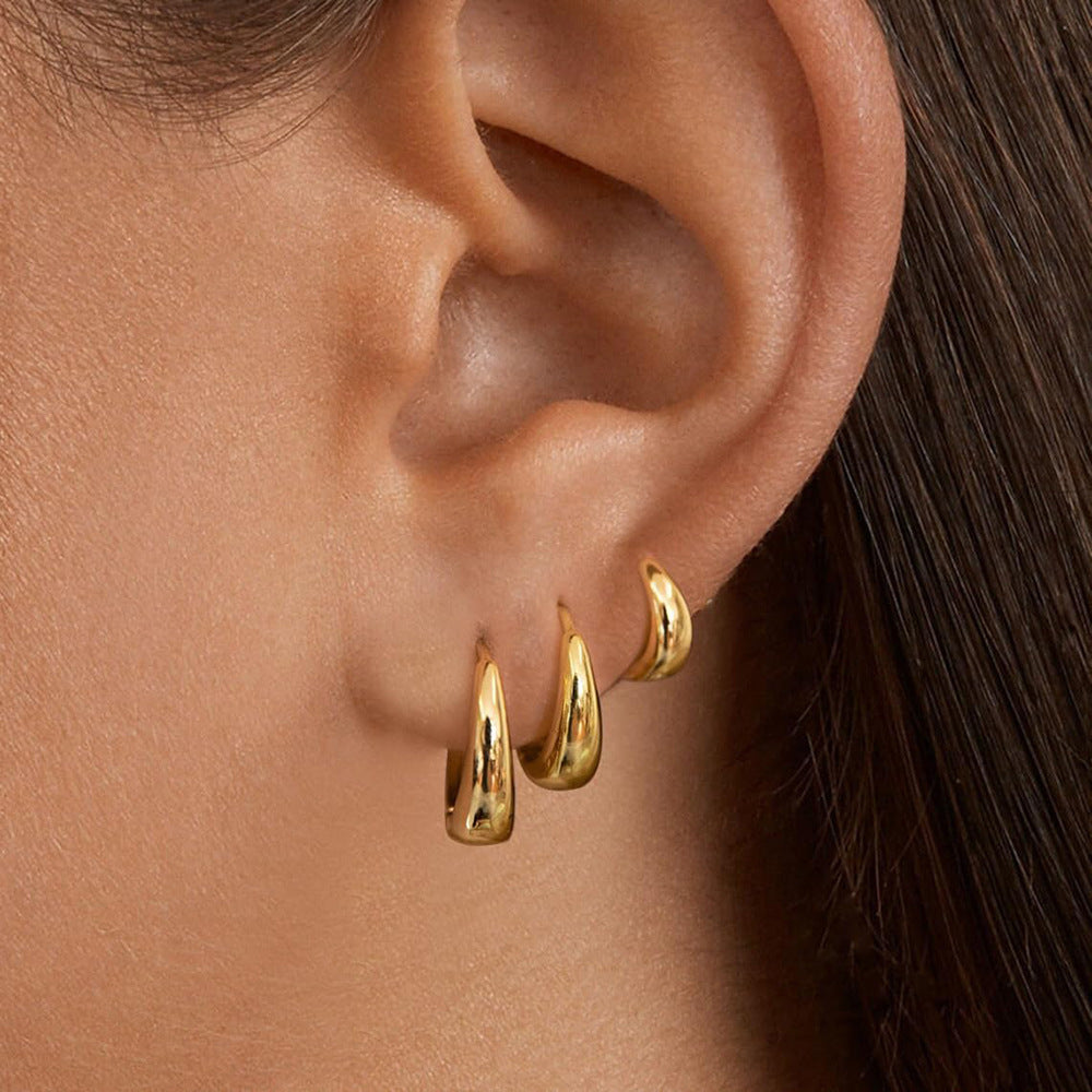 Women's 18K Gold Glossy And Simple Earrings